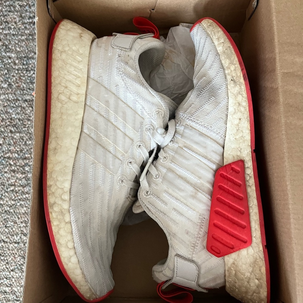 Adidas nmd (r1?)